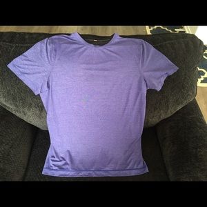 Lululemon Men's Large Short Sleeve Shirt